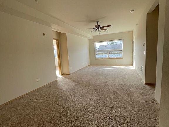 5th image of 516 Darby Dr Unit 204