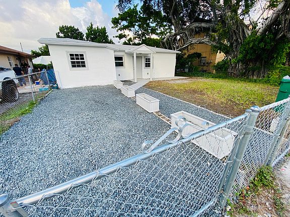 3rd image of 1166 NW 61st St #1166