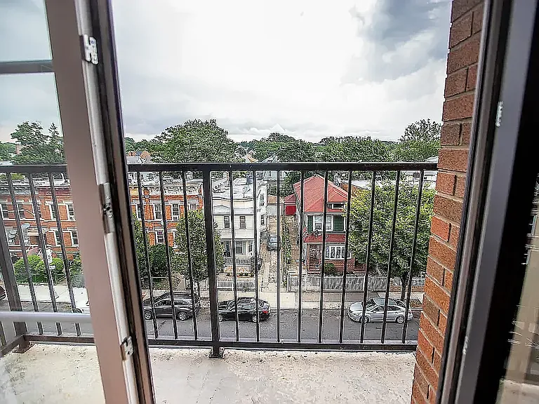 1270 New York Ave #301 — Photo 10