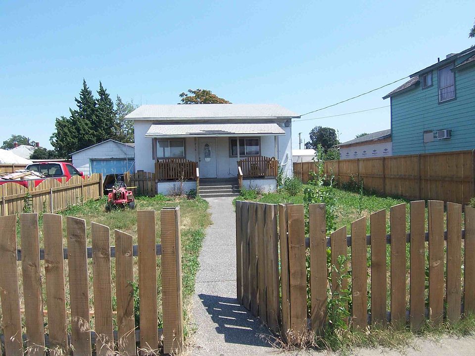 1st image of 916 N 9th Ave