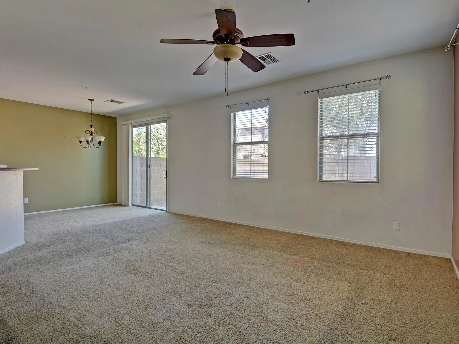 3 bed, 2.5 bath, 1534 sqft, $1,990 — Photo 4
