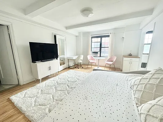 Rented by EXP Realty NYC | media 4