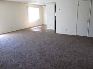 1012 Layton Rd #18, Redding, CA 96002