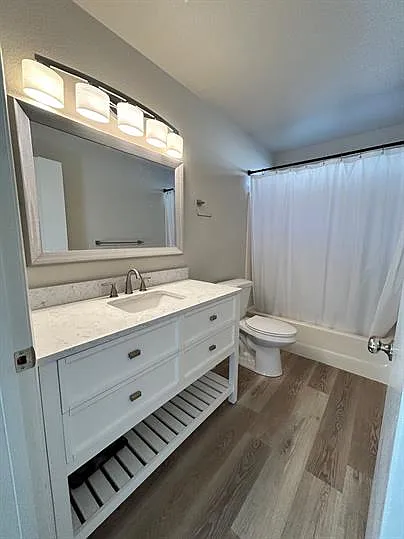 1322 Monique Ct — Photo 24