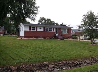 93 S Park St, Ridgeley, WV 26753