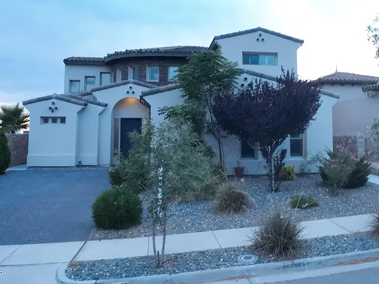 1805 Tin Star St — Photo 10