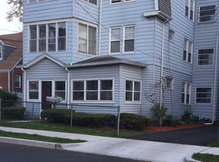 23-25 Garfield St, Hartford, CT 06112