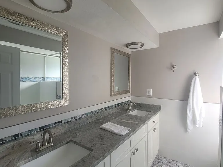 5227 SW 2nd Pl — Photo 8