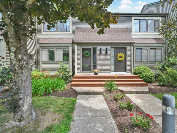 55 Wickhams Fancy #55, Canton, CT 06019