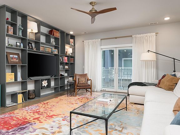 5th image of 1505 Jefferson St #103