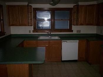 2nd image of 317 Park Ave