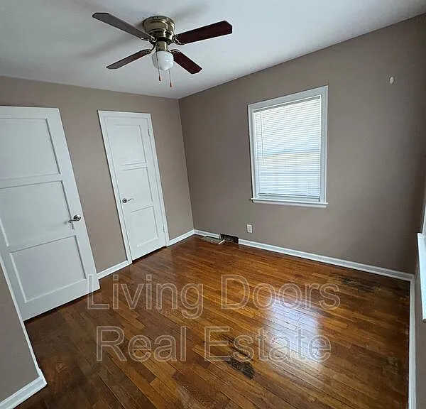 2303 South St — Photo 16