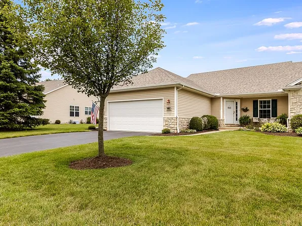 6502 Black Diamond Ln, Lambertville, MI 48144