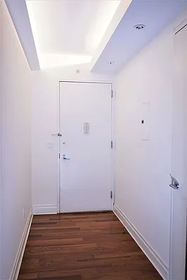 Rented by Renetta Real Estate | media 25