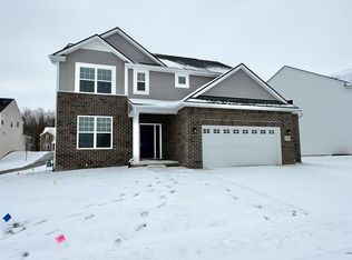 6173 S Trailwoods Dr, Ann Arbor, MI 48103