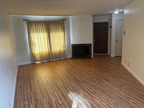 3rd image of 8446 Via Sonoma Unit 94