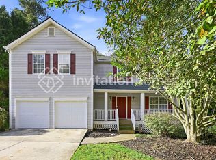 328 Pebblestone Dr, Loganville, GA 30052