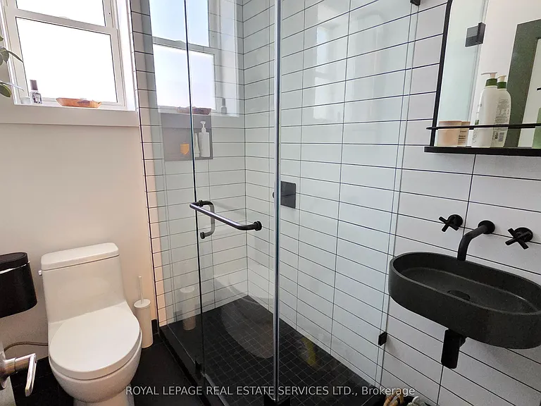 24 Morningside Ave — Photo 21