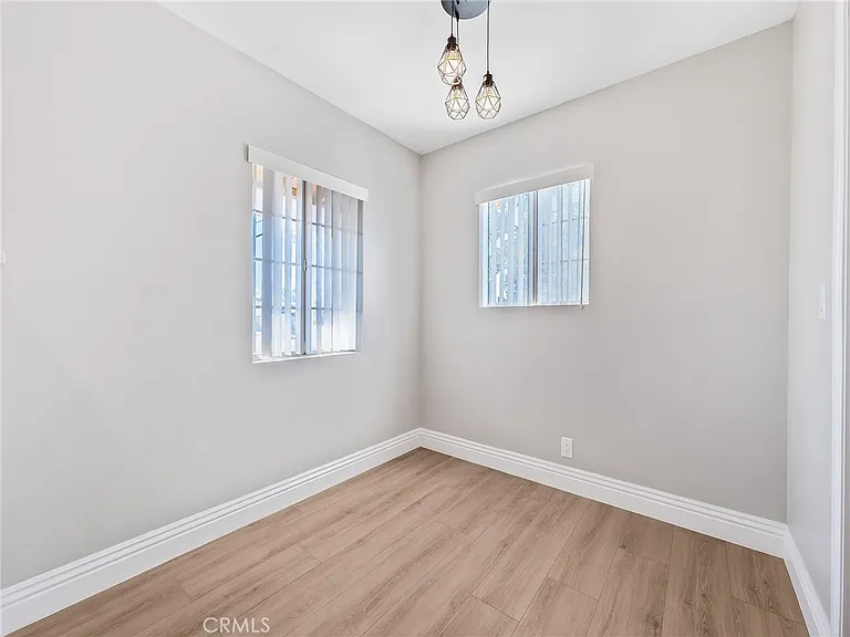 10101 Memory Park Ave — Photo 28