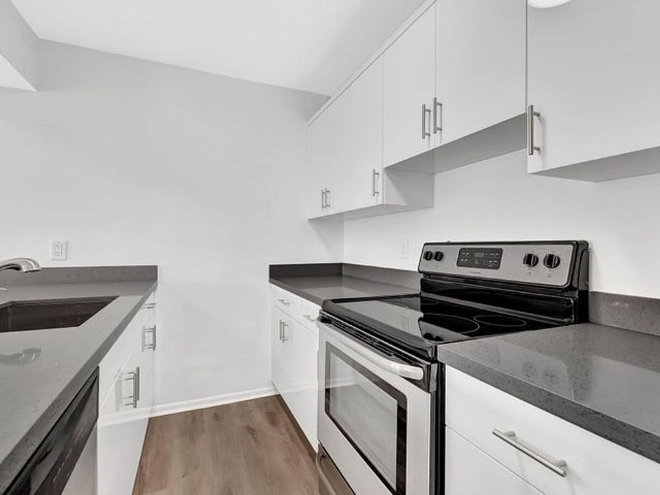 1st image of 2720 Forest Hills Blvd APT 202