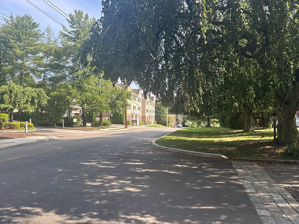 2nd image of 209 Schrade Rd