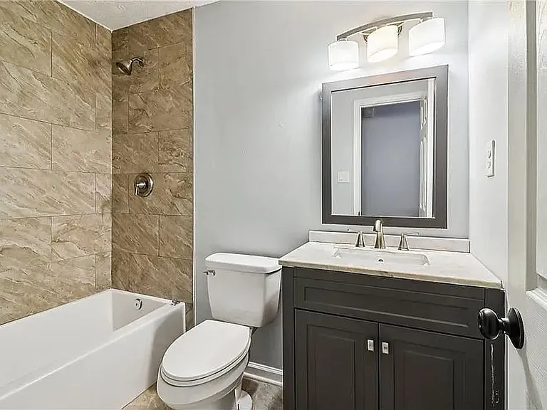 4173 Alicia Ct — Photo 4