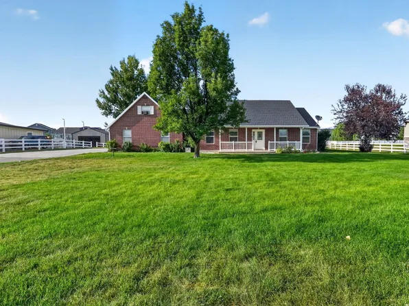 5646 W 4000 S, Hooper, UT 84315