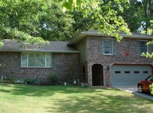 1117 Cimarron Dr, Jefferson City, MO 65101