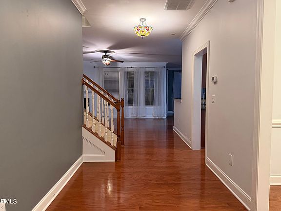 2nd image of 3914 Wedonia Dr