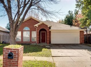 928 Tennessee Trl, Arlington, TX 76017