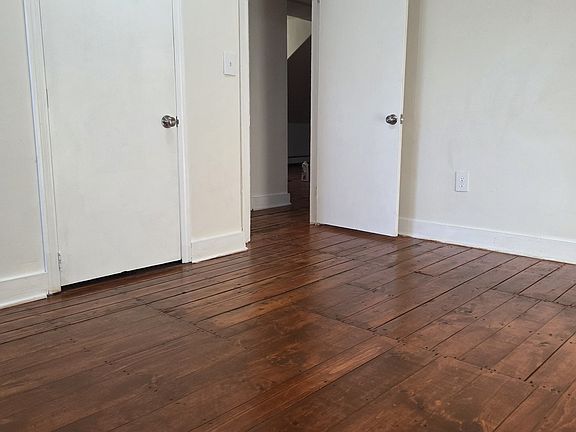 5th image of 60 Vinton St Floor 3