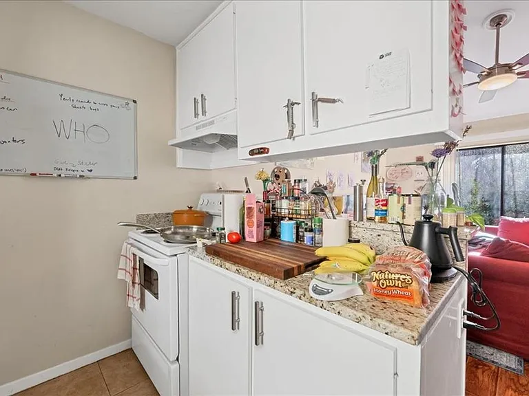2904 Pearl St #C — Photo 9