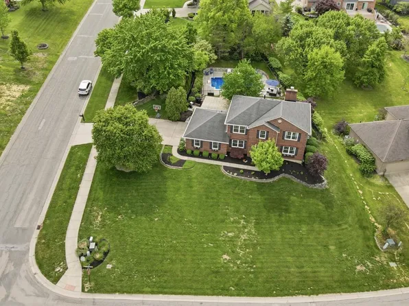 7301 Walnut Creek Dr, West Chester, OH 45069