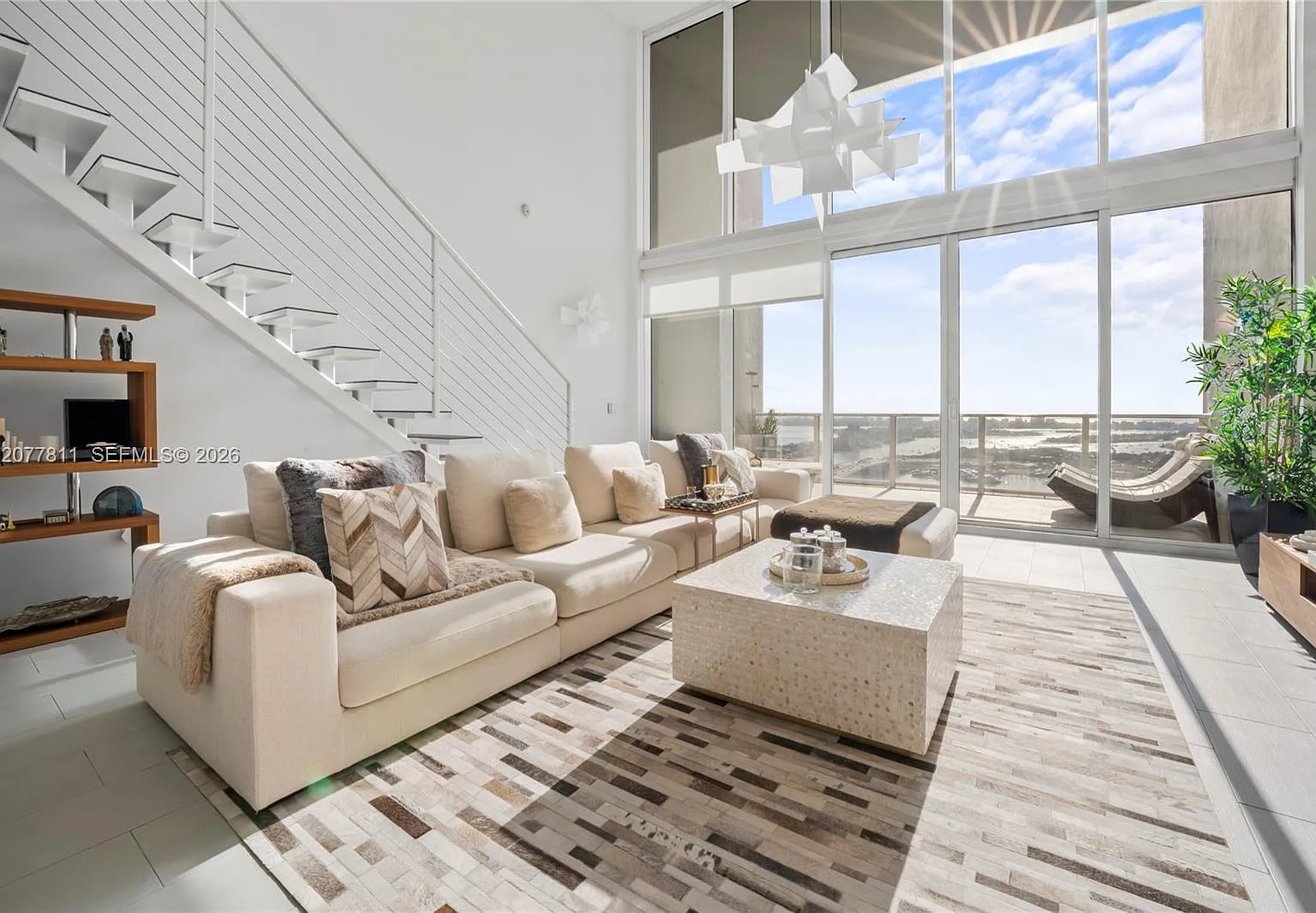 2 bed, 1794 sqft, $10,000 — Photo 2