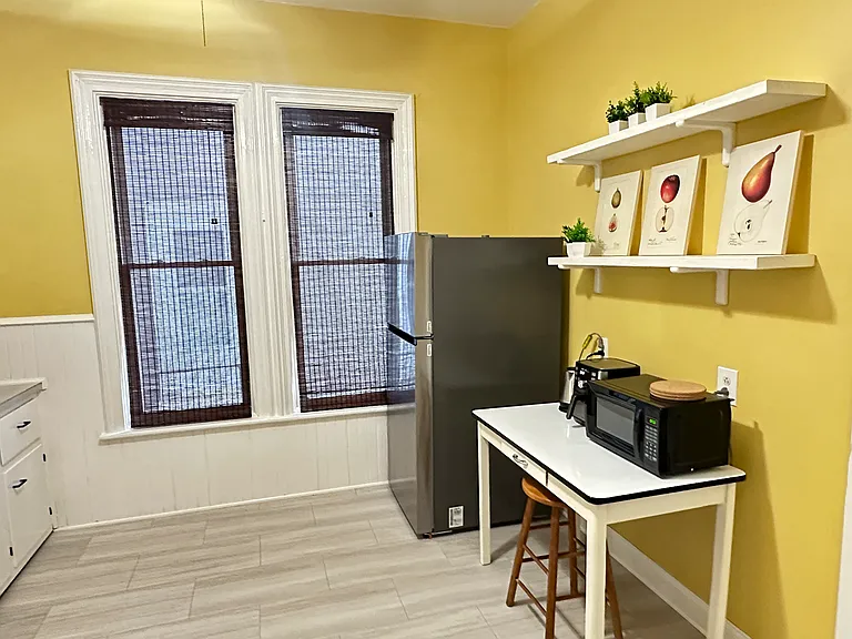 351 Ashland Ave #1 — Photo 11