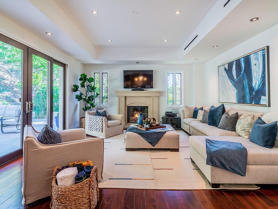1st image of 1230 El Hito Cir