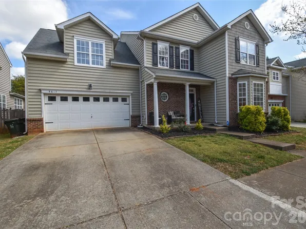 9617 Cheery Meadow Dr, Huntersville, NC 28078