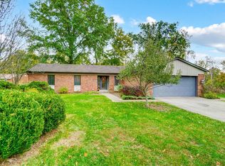 1090 Raintree Dr, Milford, OH 45150