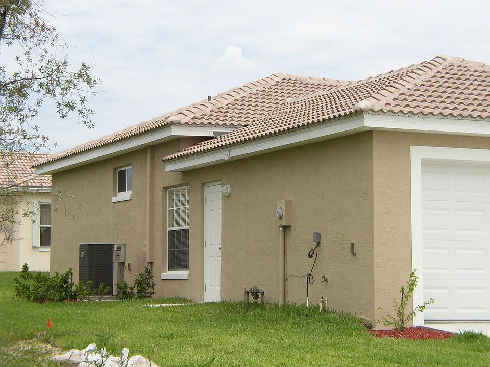 Side Door to Garage