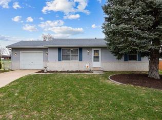 115 Prairie Ridge Ct, North Liberty, IA 52317