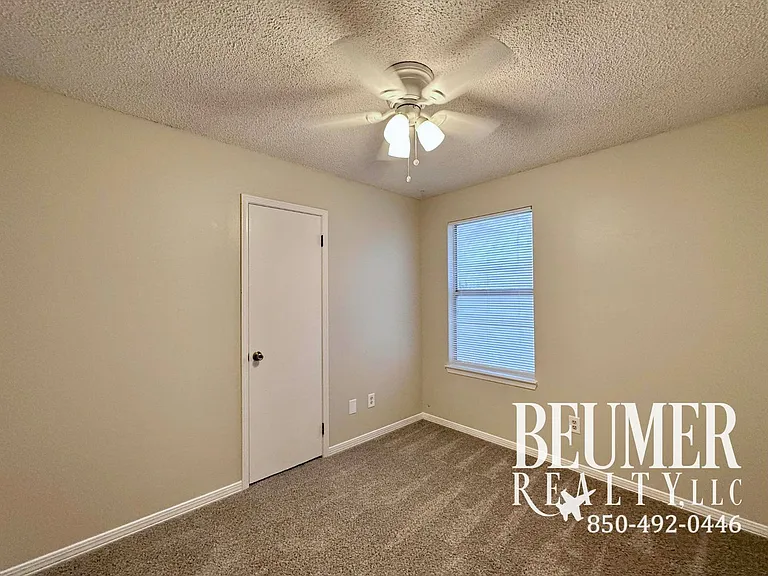2292 Sparrow Ln — Photo 18