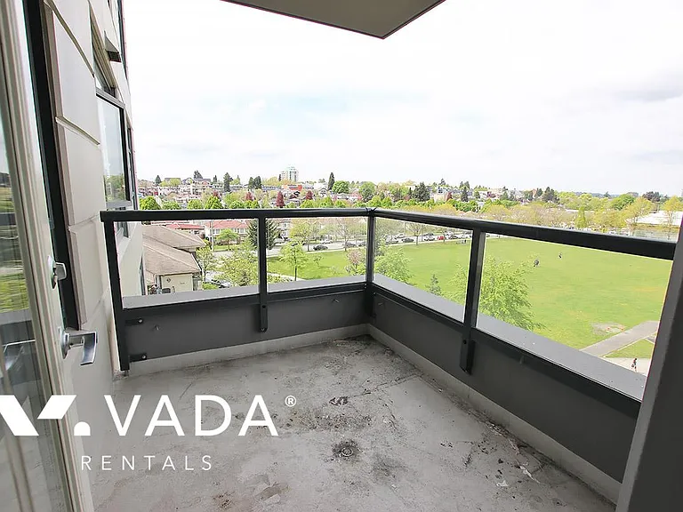 3520 Crowley Dr #703 — Photo 4