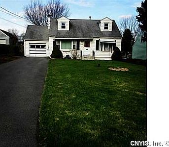 1st image of 126 Stockton Pl