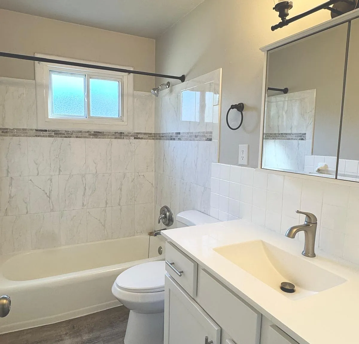 6211 Hamilton St — Photo 3