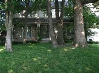 9812 Harris Ave, Kansas City, MO 64134