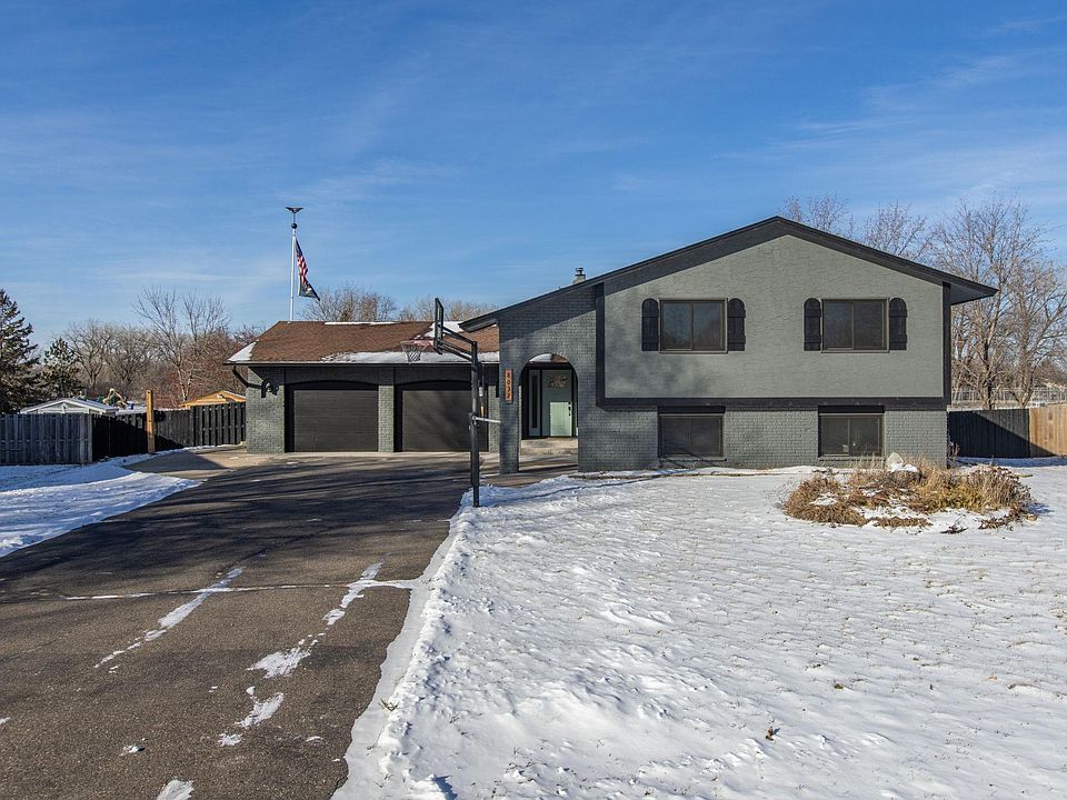1st image of 8032 Morgan Cir N