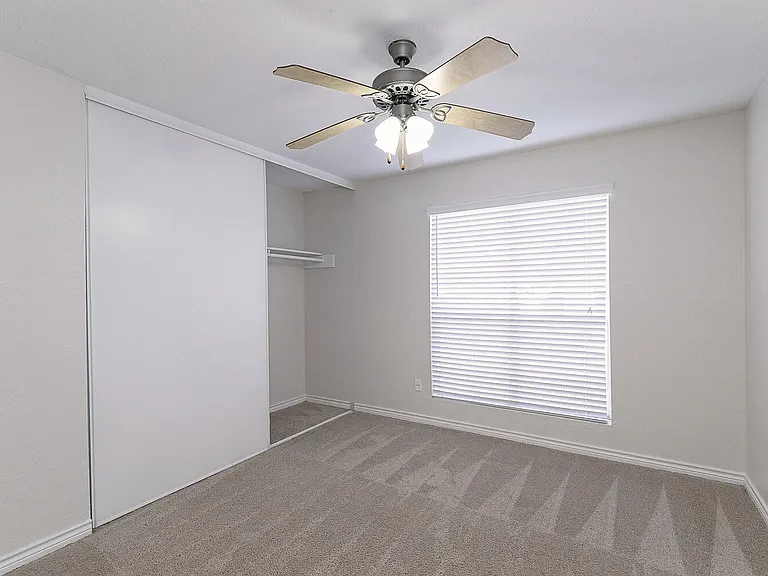 Ferry Road Apartments — Photo 10