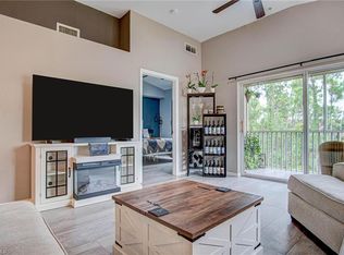 4450 Botanical Place Cir APT 406, Naples, FL 34112