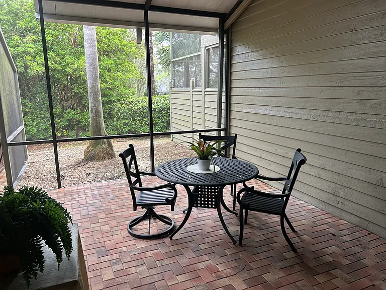 5344 Cobblestone Ct — Photo 17