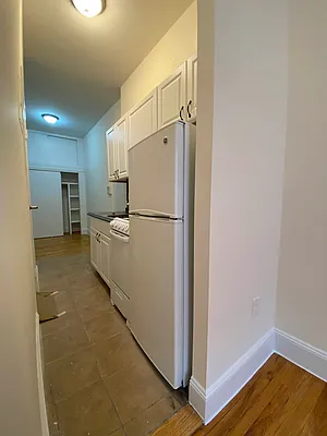 Rented by Waverly Realty Associates | media 41